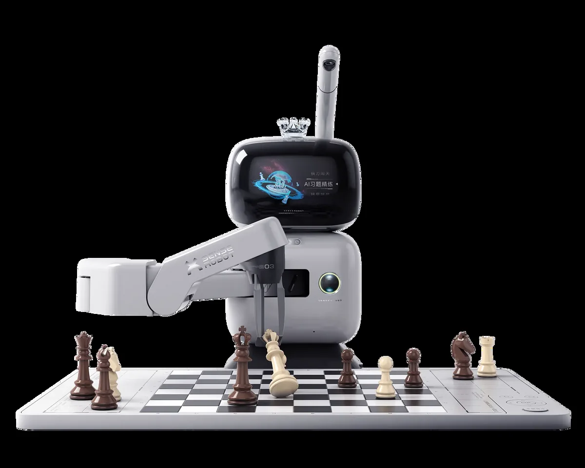 SenseRobot Chess — robot chơi cờ vua AI